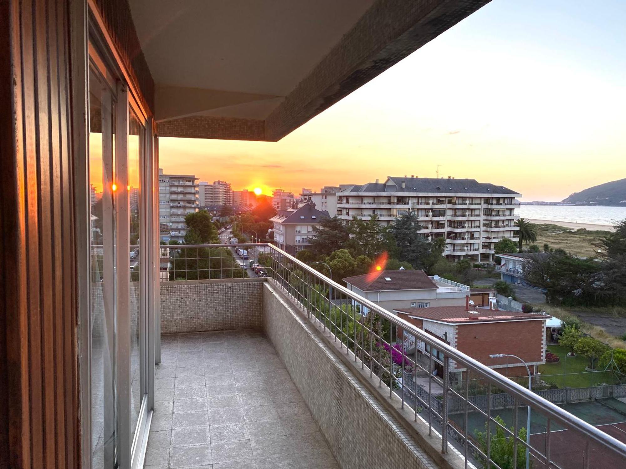 Apartment Laredo Sea Beach Szoba fotó